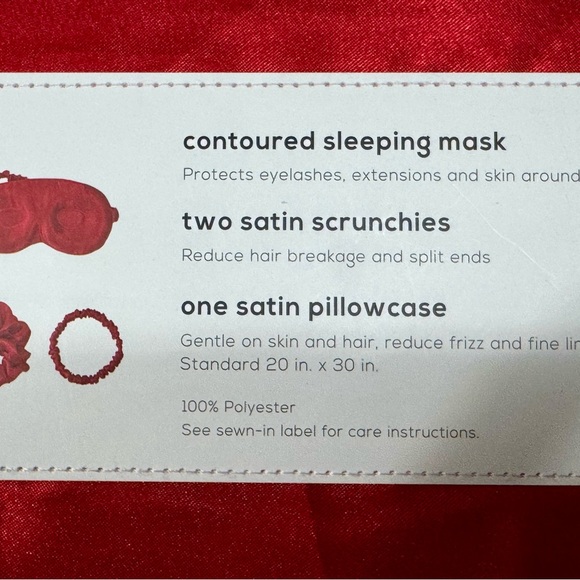 THE BEAUTY COMPANY 4 PIECE SATIN SLEEP SET NIB - Picture 5 of 7